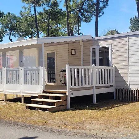 Mobil Avec Terrasse Au Calme - Api-1-52-1137 * سان جان دي مونت