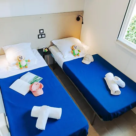 مكان تخييم Mobil Avec Terrasse Au Calme - Api-1-52-1137 سان جان دي مونت