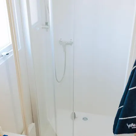 مكان تخييم Mobil Avec Terrasse Au Calme - Api-1-52-1137 *