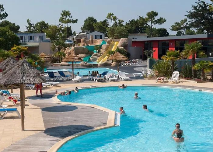 Mobil Avec Terrasse Au Calme - Api-1-52-1137 *